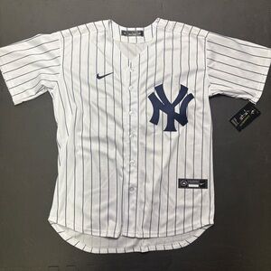 Cody Bellinger New York Yankees NWT Jersey size small